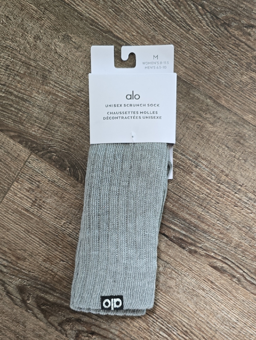 ALO - Unisex Scrunch Sock - Picture 2 of 3